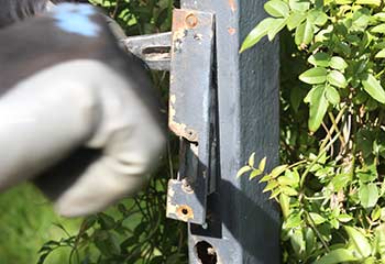 Gate Won't Close | Gate Repair Bronx, NY Gate Won't Close | Gate Repair Bronx, NY
